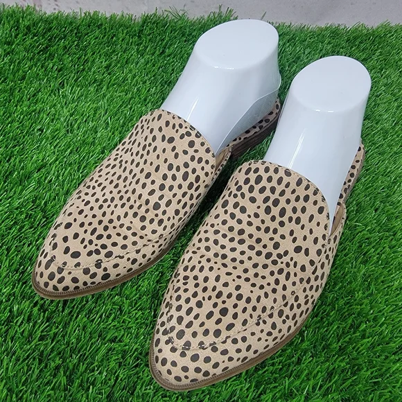CL by Laundry Cheetah Print Mules 7.5 - Picture 3 of 7